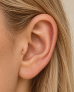 Handmade 14ct solid gold tragus hoop with unique hammer marks. Choose 4–8mm, 18G or 20G, in yellow, white or rose gold for your healed cartilage piercing.