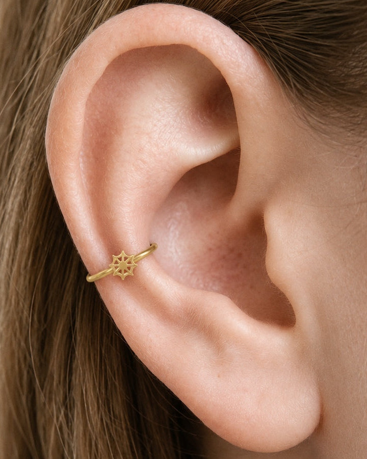 Spider Web 14ct Solid Gold Conch Ring