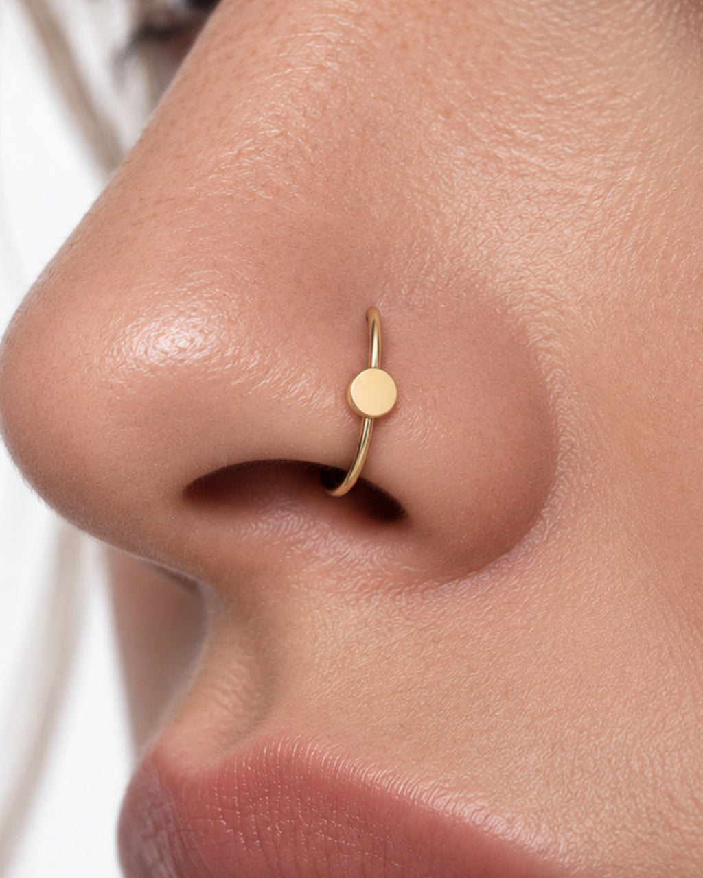 Circle 14ct Solid Gold Nostril Ring