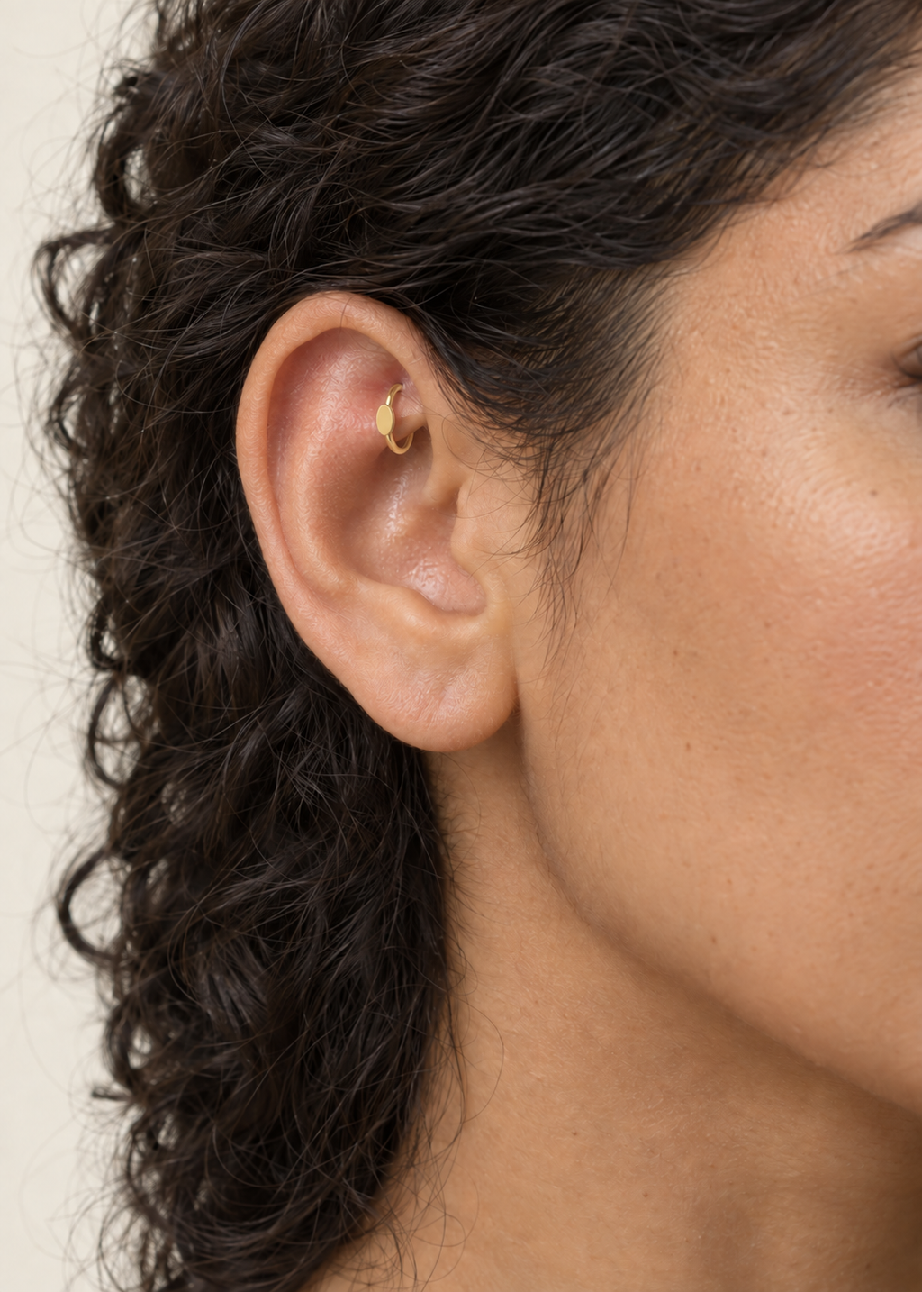 Oval 14ct Solid Gold Rook Hoop